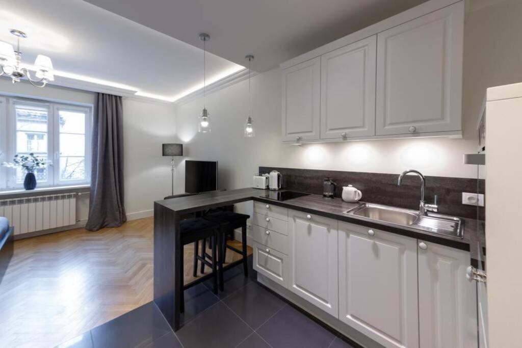 Apartamenty-Mi Crystal Warszawa Eksteriør bilde