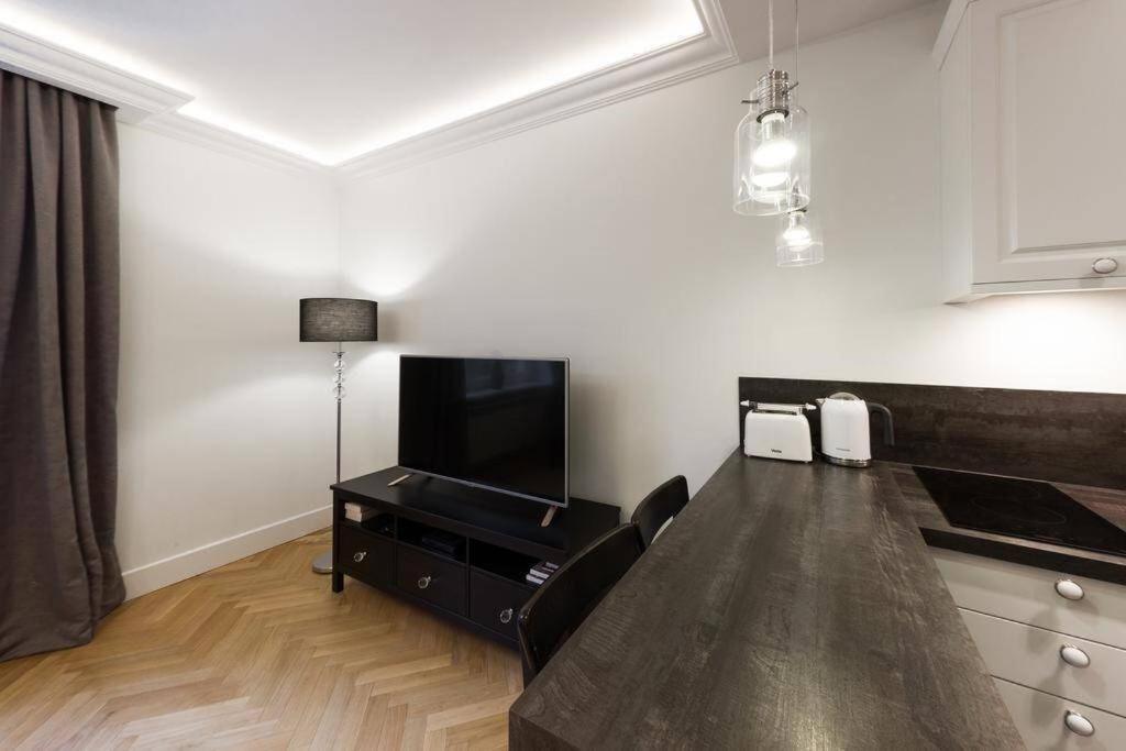 Apartamenty-Mi Crystal Warszawa Eksteriør bilde